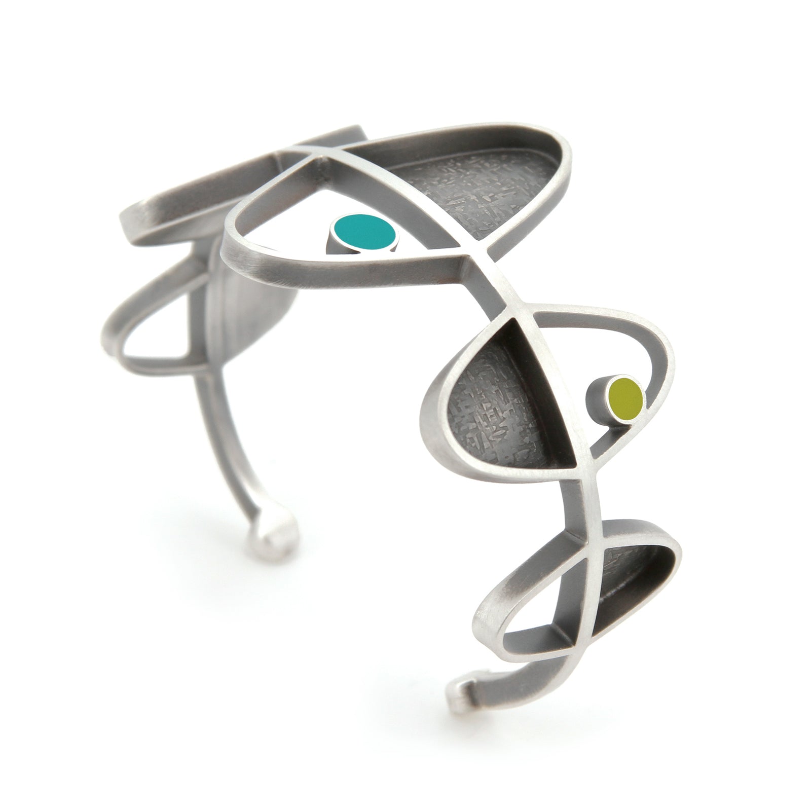 Helix Filled Bracelet