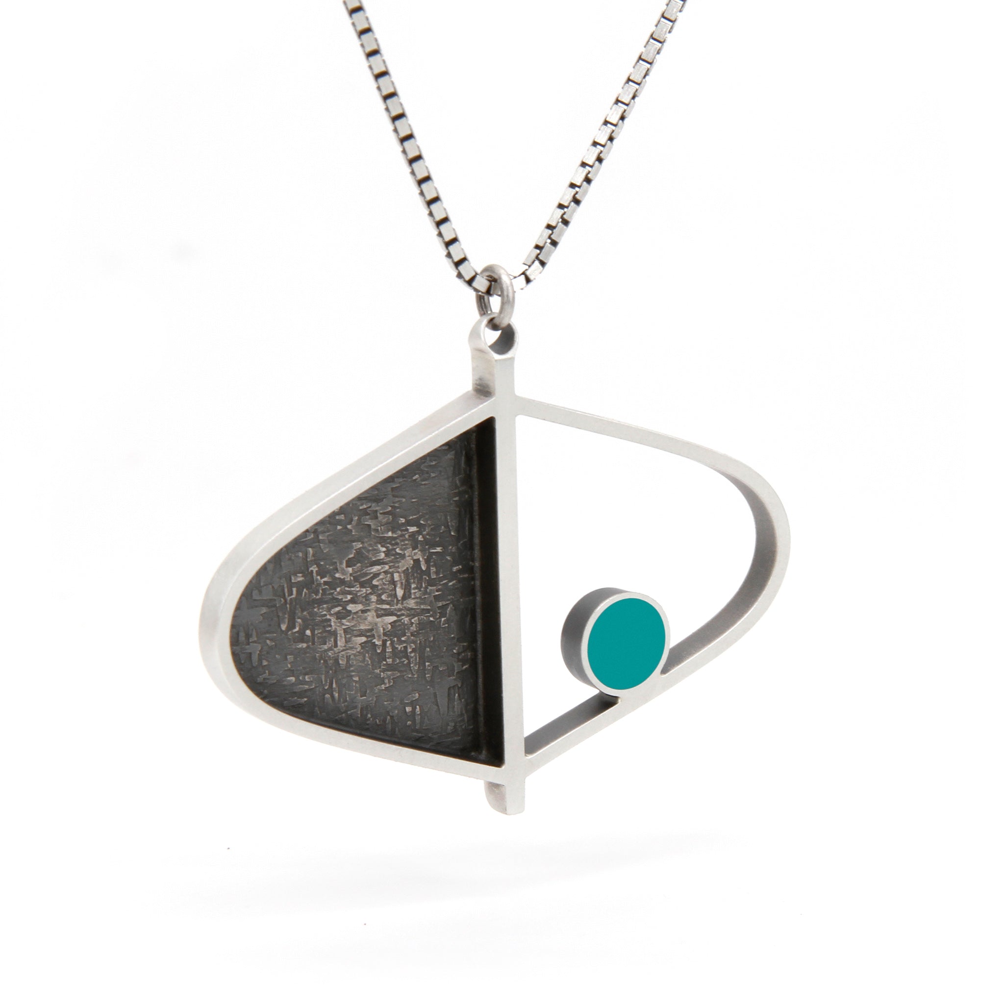 Helix Filled Necklace large